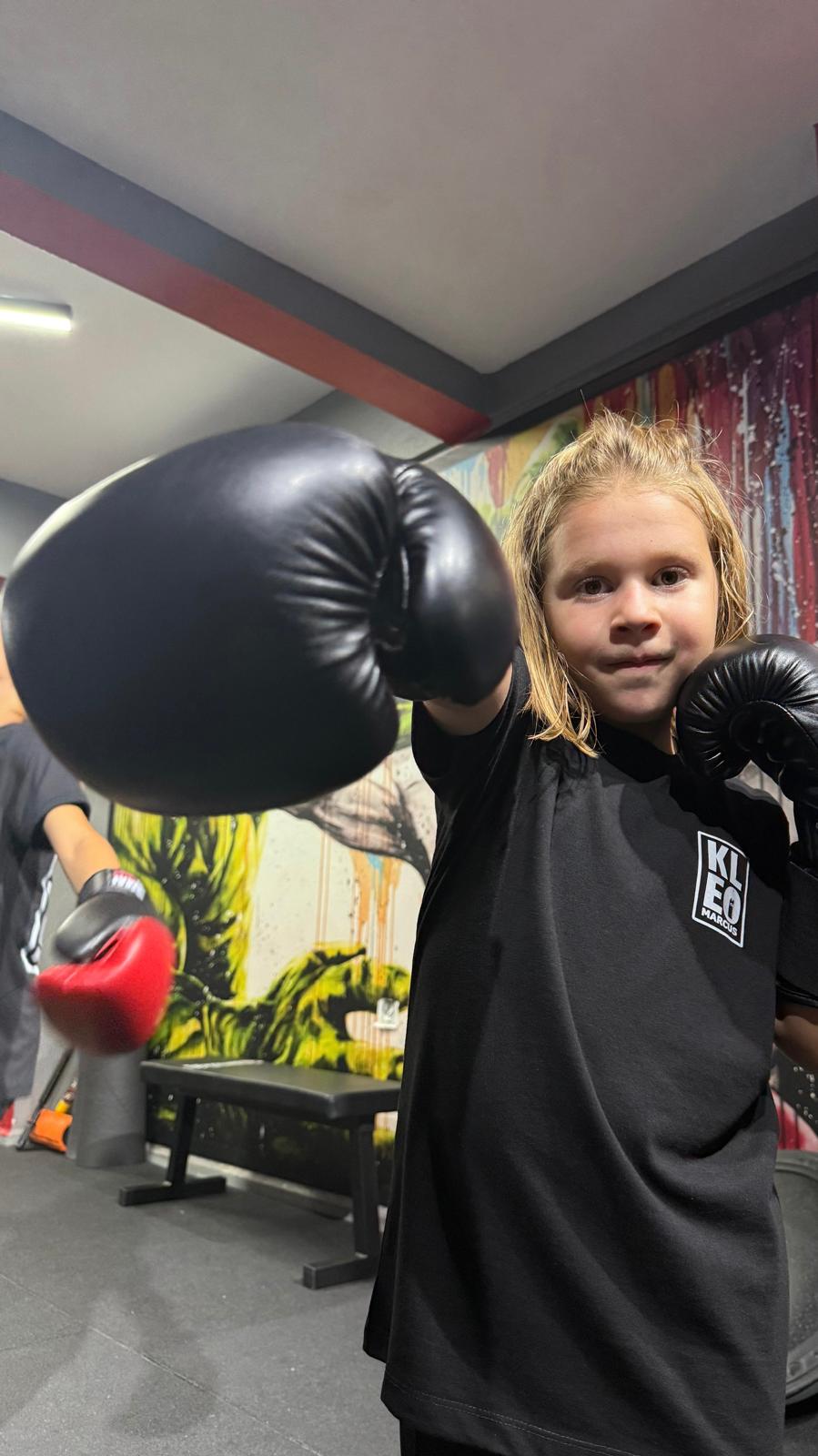 Kleomarcus Fight Club salonunda yoğun antrenman atmosferi