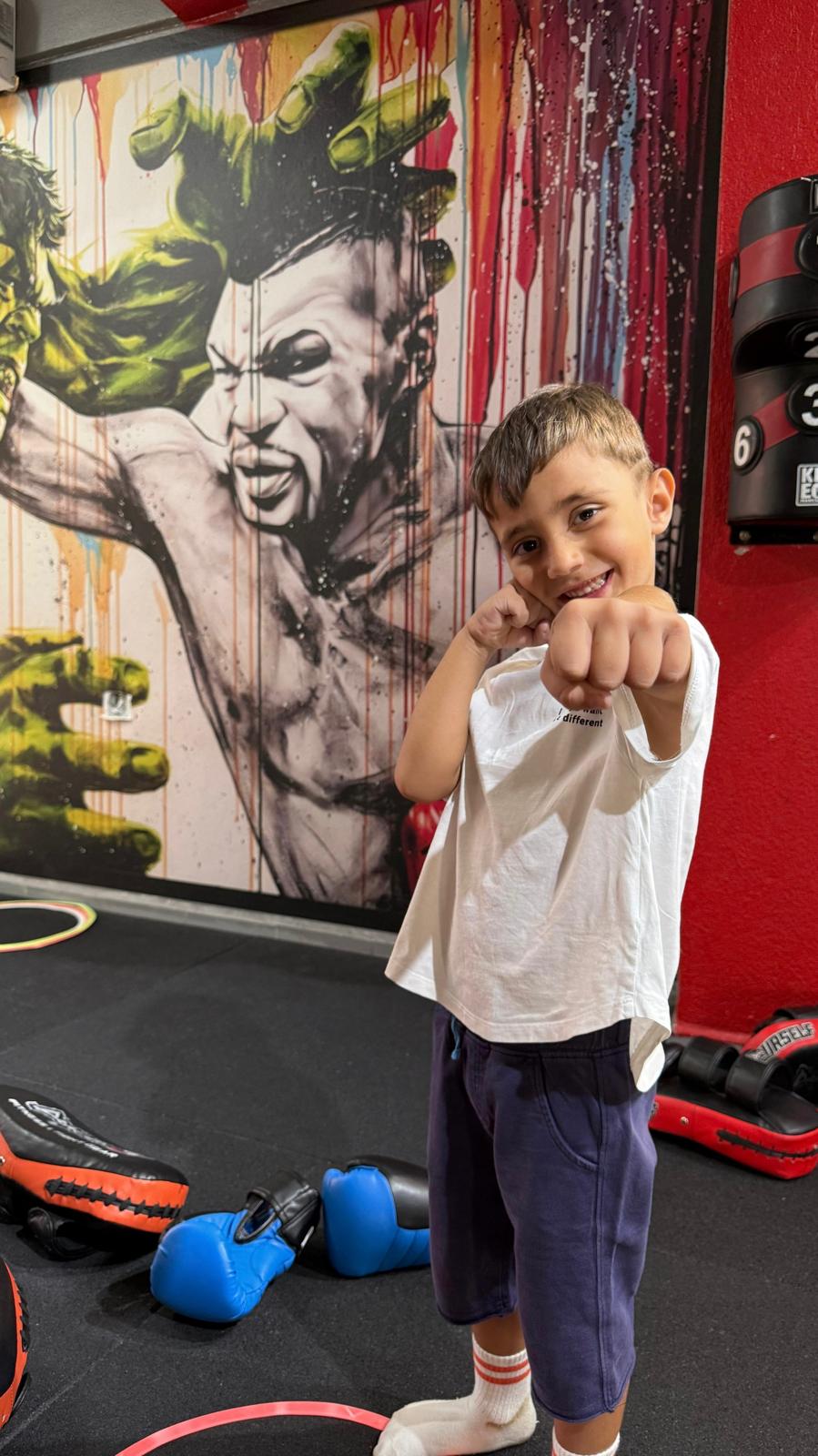 Genç sporcularla temel boks eğitimi